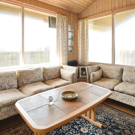 Three-bedroom Holiday In * Løkken