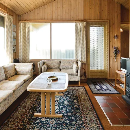 Three-bedroom Holiday In Prázdninový dům Løkken