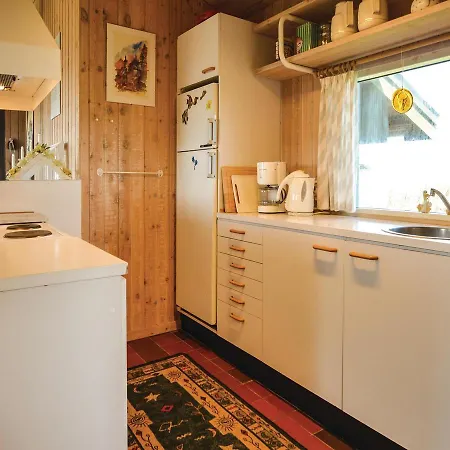 Three-bedroom Holiday In Prázdninový dům *